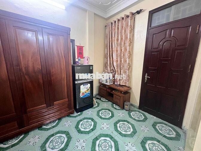 cho thuê phòng trọ 25m đầy đủ nội thất gần trường đại học và ga metro