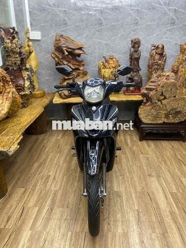 👉Sỉius Fi 2018 chính chủ bstp áo keo, máy zin êm