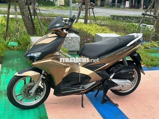 Honda Air Blade 3D Vàng đồng