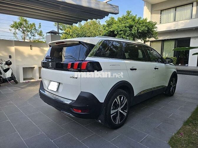 Peugeot 5008 sx 2018