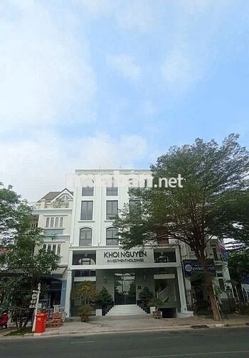 Toà nhà 1.000m2 sàn Quận 7 - HDT 11.500$/tháng - Hầm 5 tầng