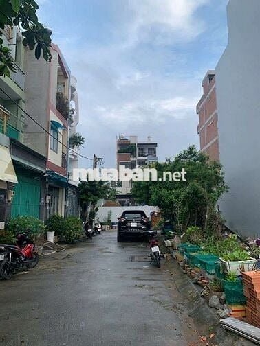 NHÀ TRƯỜNG THỌ 4 LẦU SÁT TUYẾN METRO DT 76,2M2.GIÁ 8,5T