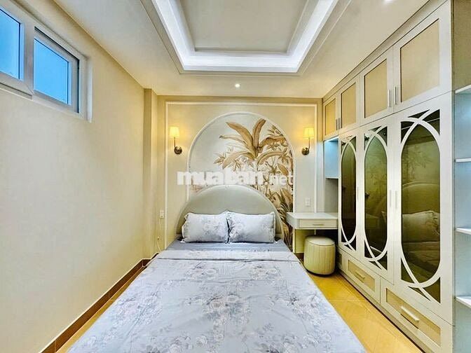 BÁN NHÀ QUANG TRUNG GÒ VẤP 5 TẦNG 5.5M X 10M GẦN EMART 6.98T TL