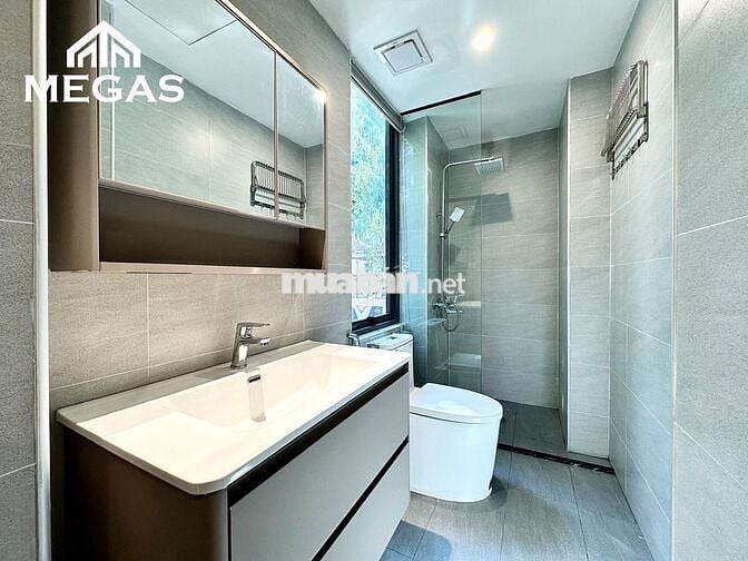 CĂN HỘ 1N1K ĐẦY ĐỦ NỘI THẤT NGAY GẦN NGUYỄN TRÃI ROYAL CITY