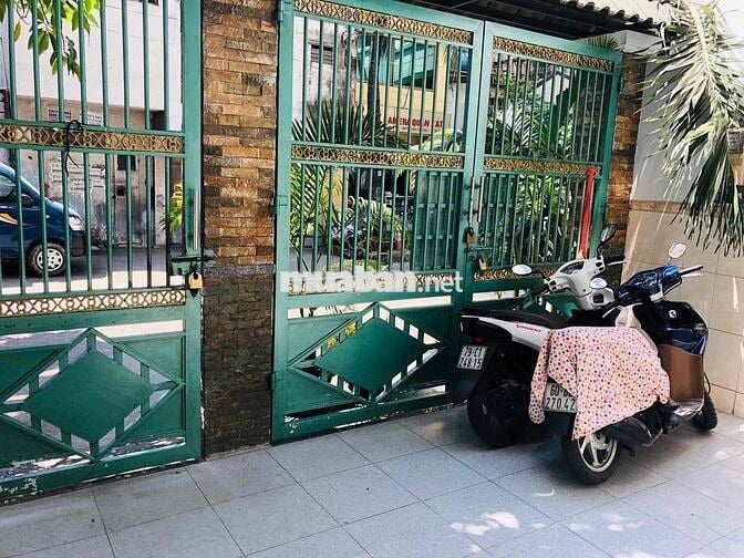 PHÒNG TRỌ ĐẸP, GIỜ GIẤC TỰ DO, CÓ MÁY LẠNH, TRUNG TÂM Q10