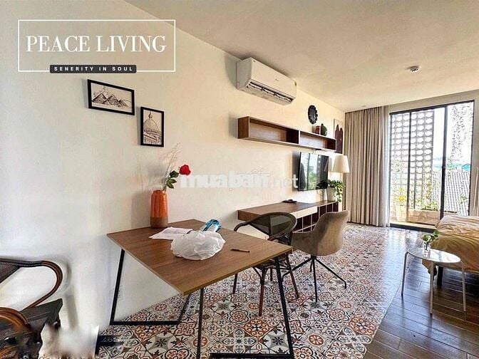 CHO THUÊ CĂN HỘ BAN CÔNG CAO CẤP NGAY TRẦN QUANG KHẢI TONE GỖ GIÁ RẺ