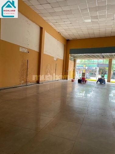 Cho thuê nhà mặt tiền Nguyễn Văn Quá Quận 12-TP.HCM_DT: 15m x70m