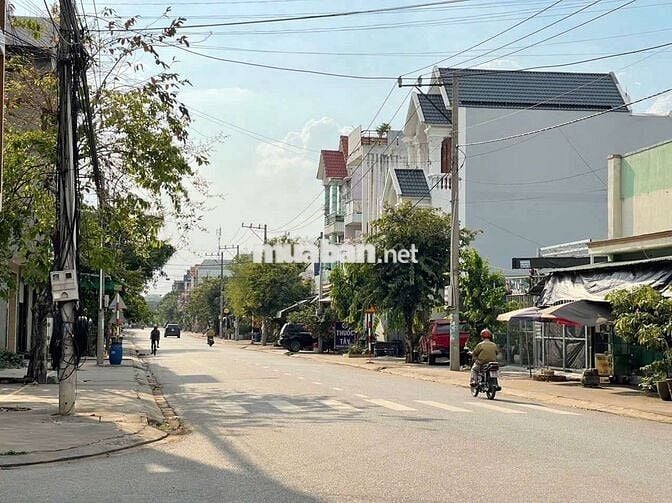 Đất mặt tiền kdc Bình An Tp Dĩ An