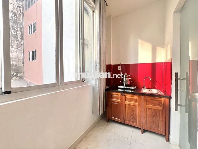 PHÒNG MỚI XÂY FULL NỘI THẤT GẦN CẦU VƯỢT 3/2