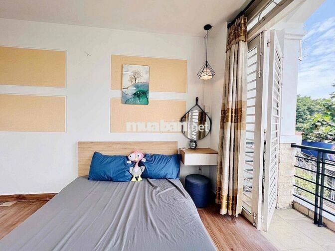 Studio ban công full nội thất siêu đẹp ngay chân cầu Bình Lợi