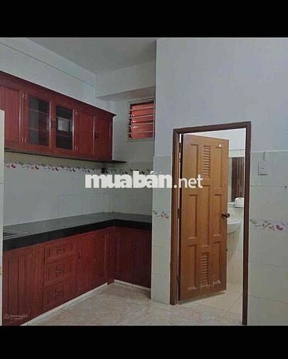 Quận 11 - hẻm xe hơi - nhà cho thuê - 2 lầu 4 phòng ngủ , giá 13,5 TR.