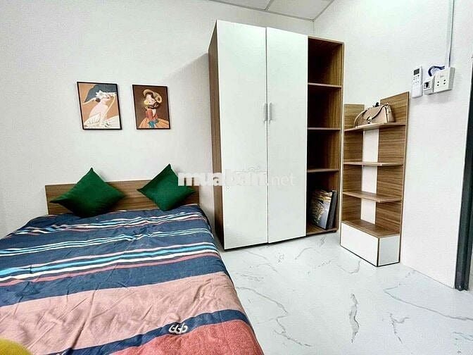 Căn hộ 2 phòng ngủ full nội thất ngay trung tâm Bình Thạnh