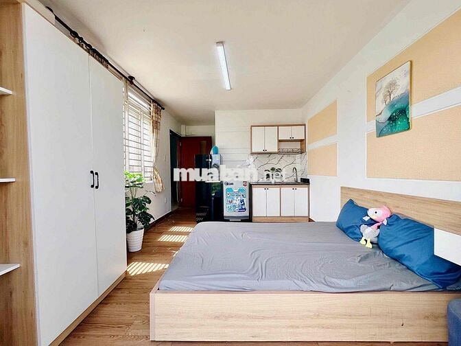 Studio ban công full nội thất siêu đẹp ngay chân cầu Bình Lợi
