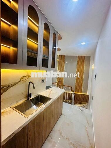 NHÀ MT GÓC 46 HOÀ HƯNG Q10, TRỆT 2 LẦU, FULL NỘI THẤT, GIÁ 5.9 TỶ HOT