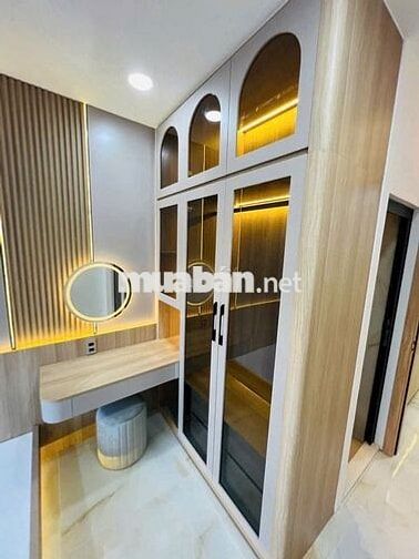 NHÀ MT GÓC 46 HOÀ HƯNG Q10, TRỆT 2 LẦU, FULL NỘI THẤT, GIÁ 5.9 TỶ HOT