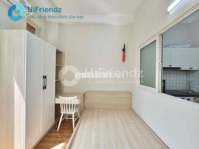 BAN CÔNG TÁCH BẾP FULL NỘI THẤT XỊN XÒ THUẬN TIỆN DI CHUYỂN TRUNG TÂM