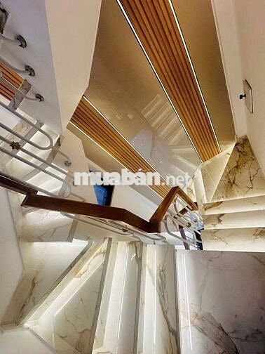 NHÀ MT GÓC 46 HOÀ HƯNG Q10, TRỆT 2 LẦU, FULL NỘI THẤT, GIÁ 5.9 TỶ HOT