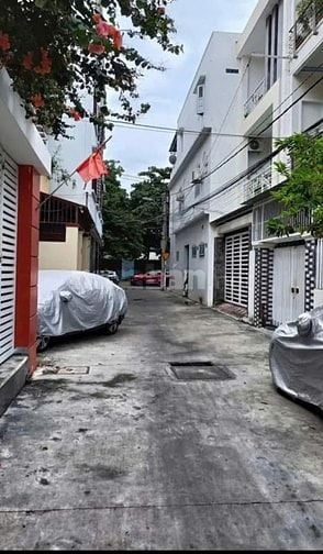 Bán nhà gần biển-2Tầng-DT54m2-3PN-hẽm ô tô 6m-vĩnh hoà-Nha Trang- 4ty8