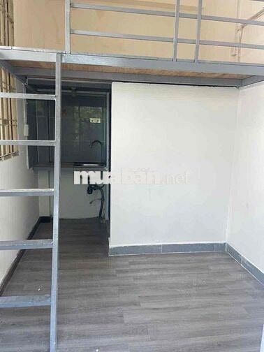 🔥PHÒNG GÁC BAN CÔNG GIÁ RẺ_CÓ MÁY LẠNH_GẦN NGÃ TƯ PHÚ NHUẬN