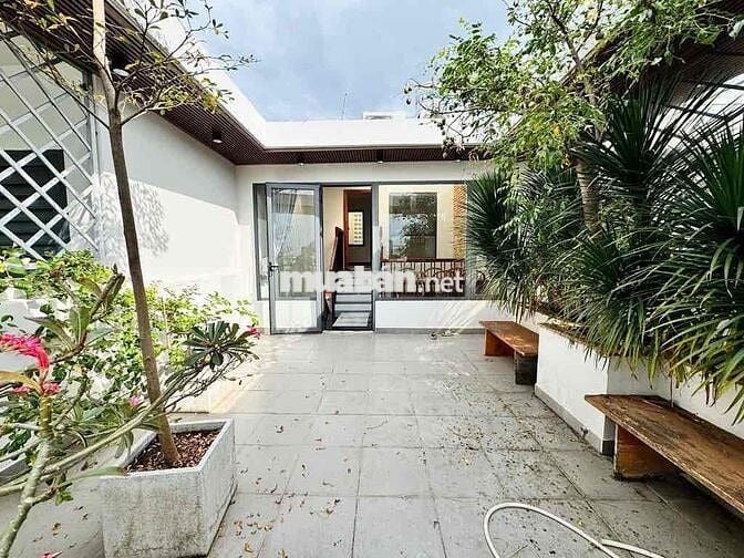 Lê Văn Thọ, 80m2 5 tầng 4.5x17, hẻm 8m, Gần CV Làng Hoa, Mecerdes