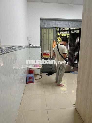 Nhà full nội thất gần Đặng Thuỳ Trâm