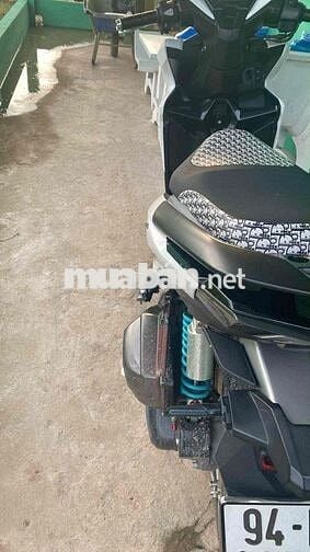 Honda Vario 125 màu Trắng Đen
