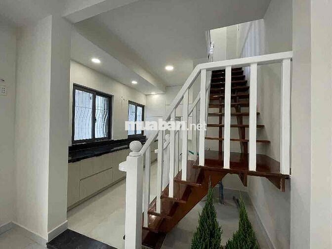 CẦN BÁN GẤP BIỆT THỰ MiINi.CMT8 .TÂN BÌNH NHÀ MỚI,34m2.GIÁ 5.68 TỶ TL