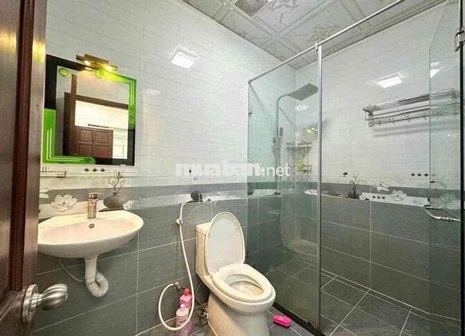 CHO THUÊ STUDIO SIÊU RẺ NẰM TẠI KHUÔNG VIỆT SÁT BÊN ĐẠI HỌC VĂN HIẾN