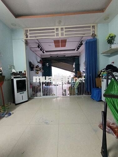 #8tr
Nhà cho thuê mặt tiền khu gò xoài 
DT. 4*16 đúc lửng có