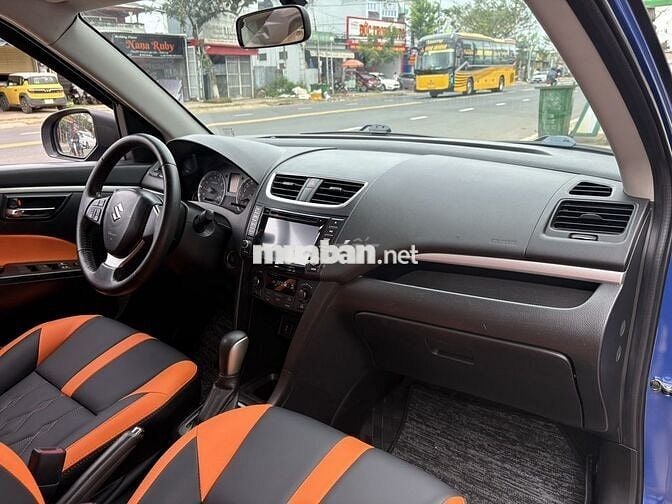 Suzuki Swift 2017 1.4 AT - 82000 km