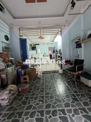 #8tr
Nhà cho thuê mặt tiền khu gò xoài 
DT. 4*16 đúc lửng có