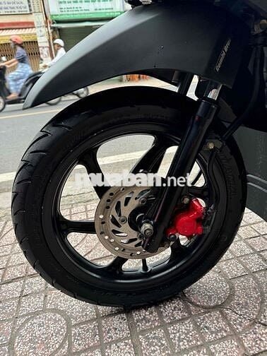 Vision đen 2018 Bstp chính chủ