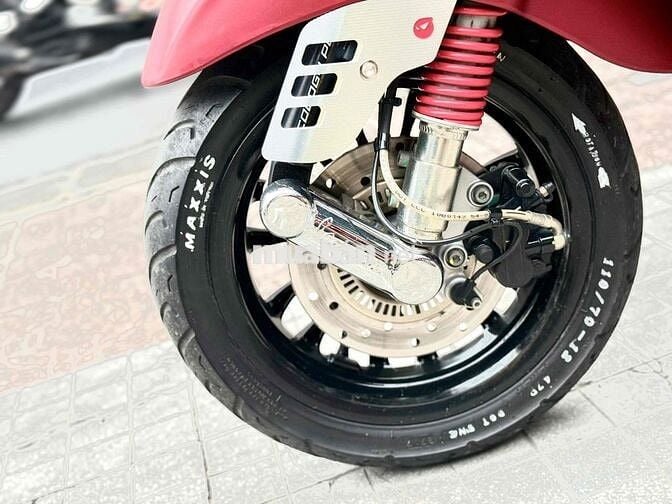Vespa 125 abs đèn led ngay chủ ký lên đồ chơi