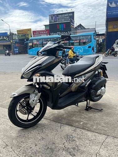 Yamaha NVX 155 ABS Nâu đen