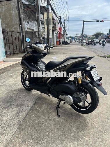Yamaha NVX 155 ABS Nâu đen