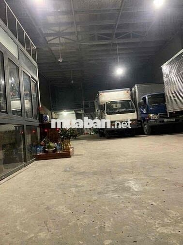 KHO XE COND ĐƯỜNG 12M NHỰA SÁT DƯƠNG CÔNG KHI - KHO CAO THOÁNG CHẮC -