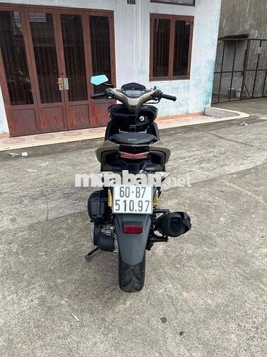 Yamaha NVX 155 ABS Nâu đen