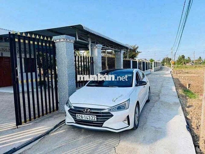 Đất sổ đỏ 134m2 thổ cư, ngay trung tâm  Thị trấn Tân Trụ.