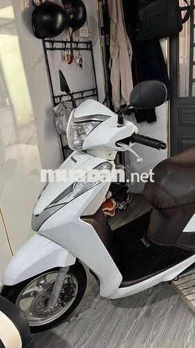 Honda Lead 2017 Trắng Xe zin...Nhanh gọn có fix