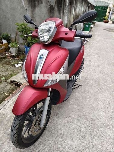 Piaggio Medley S Iget ABS Đỏ