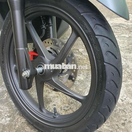 Bán xe vision khóa smartkey bstphcm chính chủ