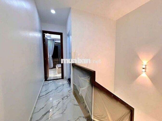 4,2 Tỷ TL nhà 1 lầu 2 PN hẻm 167/ Huỳnh Tấn Phát Quận 7