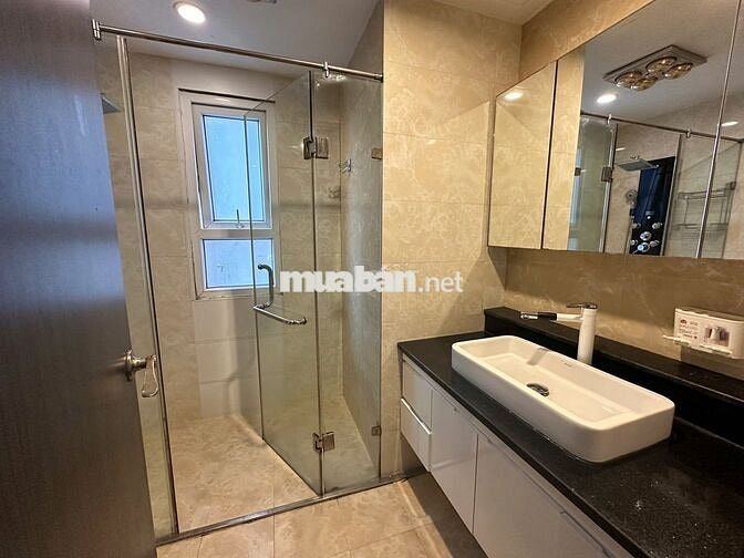 Hot - Golden Palace,Mễ Trì 120m2 3PN đủ đồ đẹp giá 18tr/th có slot otô