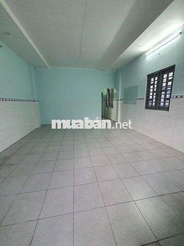 Nhà Mặt Tiền 5x20 1lầu 3pn 2 tolet .