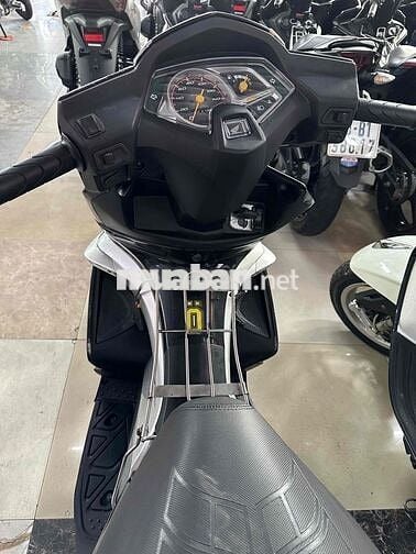Honda Air Blade 2010 Đen Bạc vành 6 lá quá đẹp