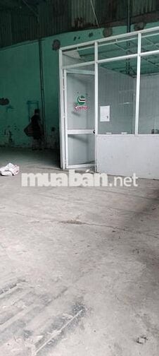 Cho thuê kho 160m2 có điện 3fa  Bình chuẩn giá giảm còn 8 tr/ tháng