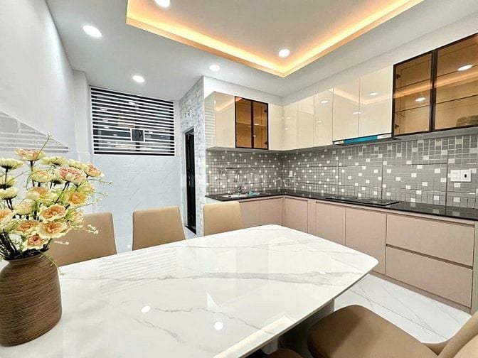 NHÀ MẶT TIỀN NGUYỄN OANH – GÒ VẤP – VỊ TRÍ KINH DOANH ĐẮC ĐỊA