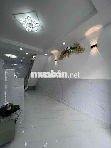 bán gấp nhà 1 trệt 1 lầu giá siêu rẻ , cách chợ hưng long 500m