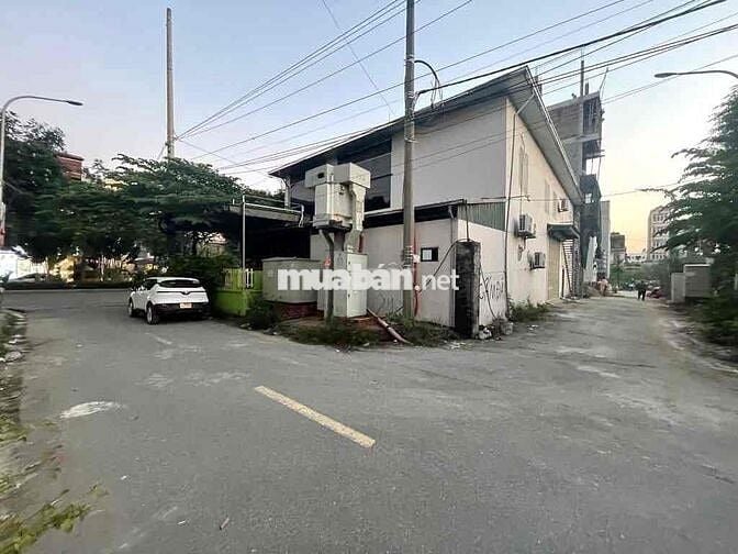 BÁN ĐẤT PHÂN LÔ ĐẤU GIÁ KIM CHUNG 63 m2  . VUÔNG VẮN . Ô TÔ TRÁNH