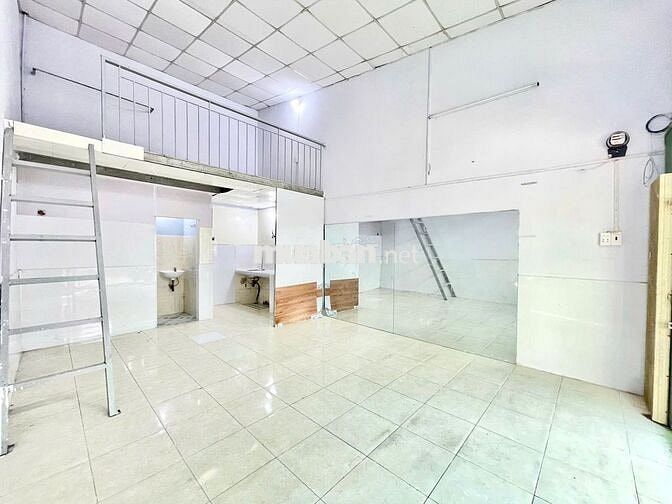 Mb kiot kế chợ Thạch Đà giá rẻ